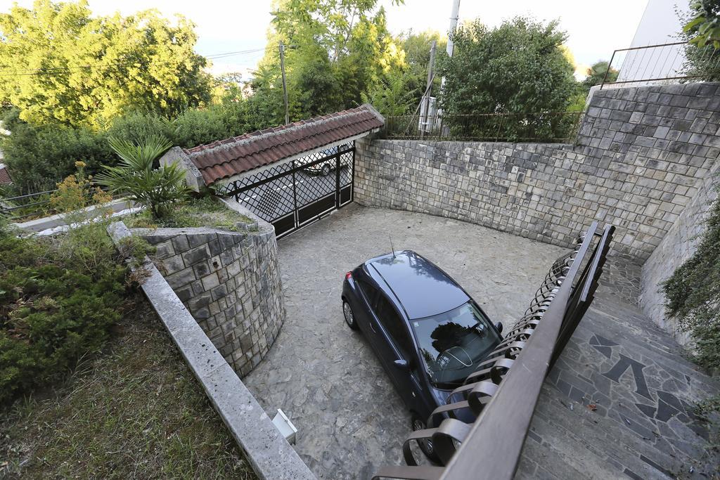 Villa Vera Icici Exterior photo